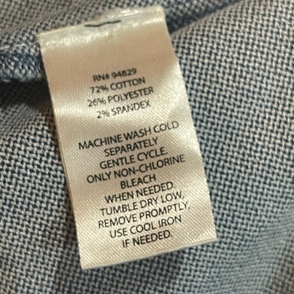 NWT $50R Derek Heart Denim Jumpsuit With Front Cutout . - Picture 9 of 10